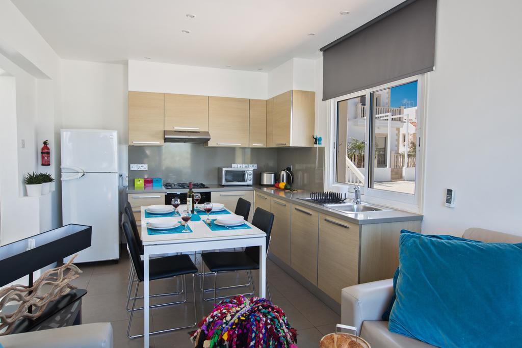 Nicholas Seaview Apartments Protaras Exterior photo
