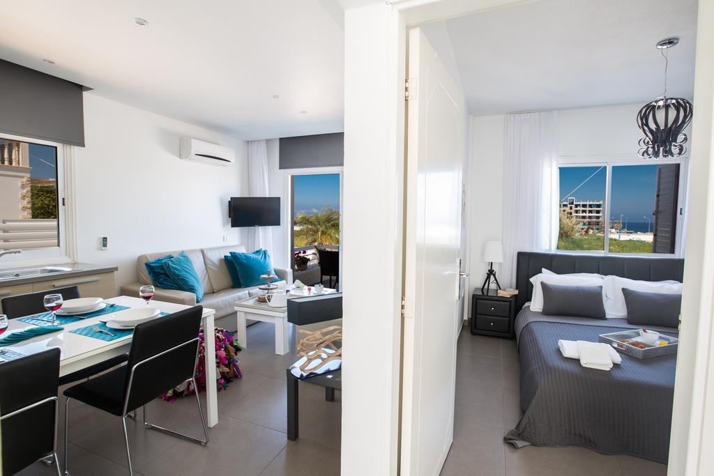 Nicholas Seaview Apartments Protaras Exterior photo