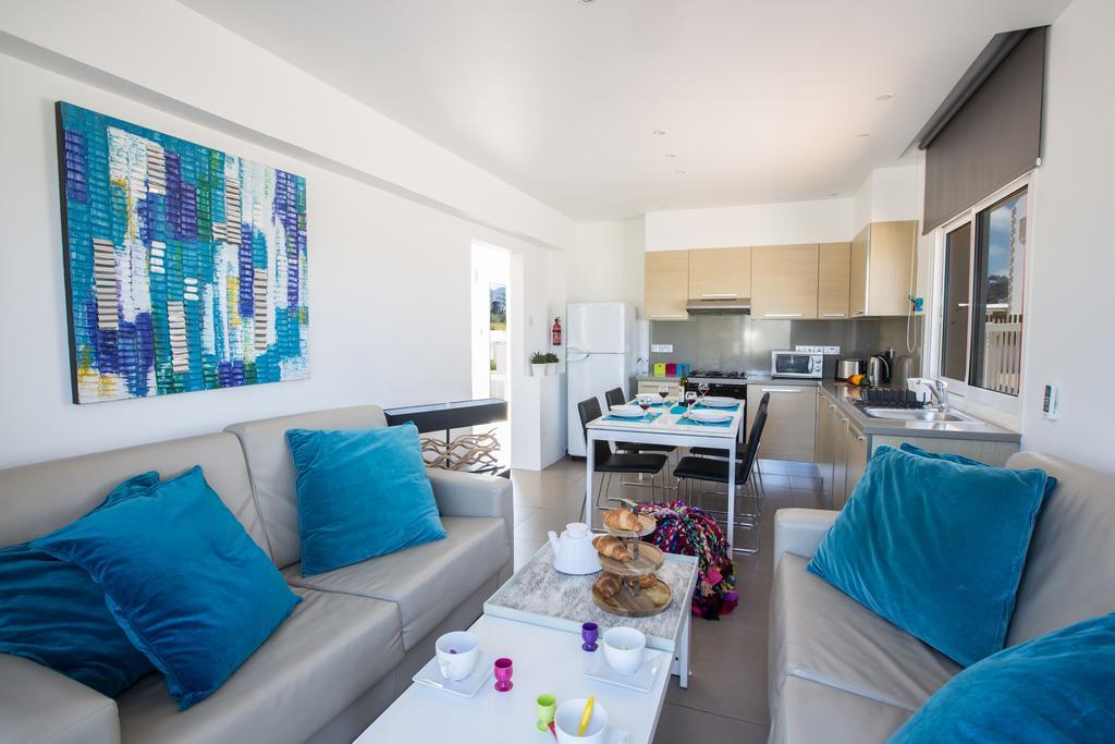 Nicholas Seaview Apartments Protaras Exterior photo